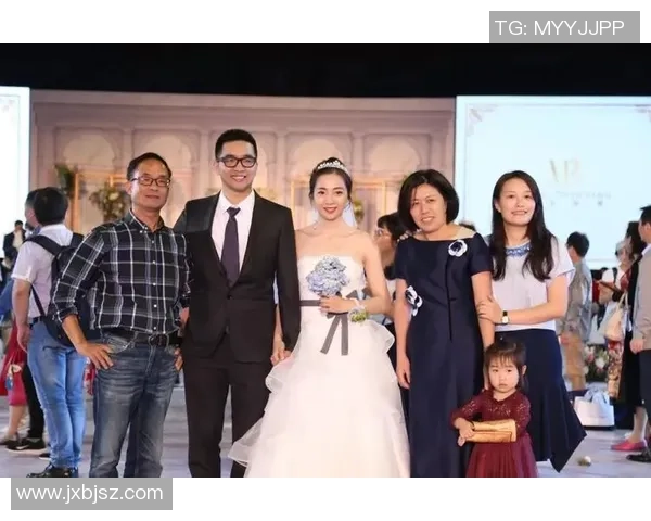 最近结婚的足球明星们的幸福生活与甜蜜瞬间分享